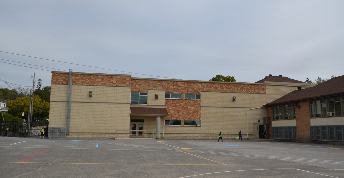 Expansion of École du Village immeuble Limoges