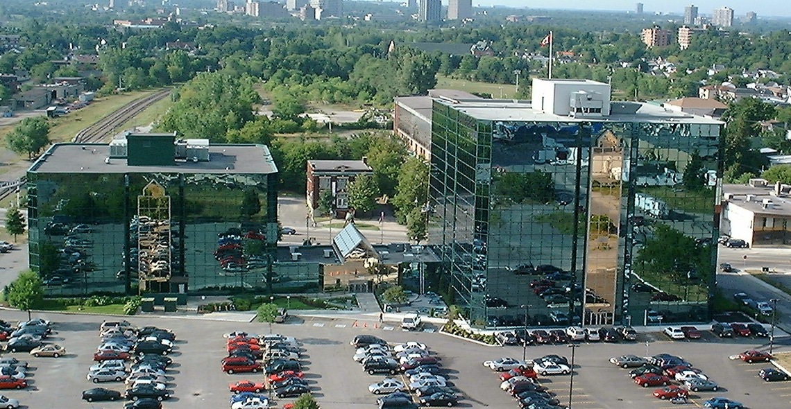 Centre Montcalm Phase I