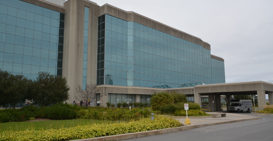 Louis St-Laurent Building